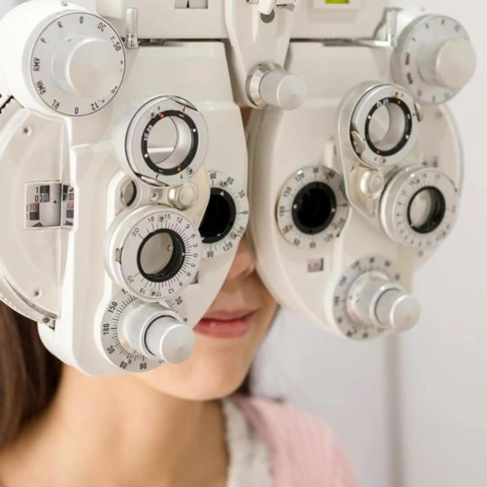 Slider eye test Huxley